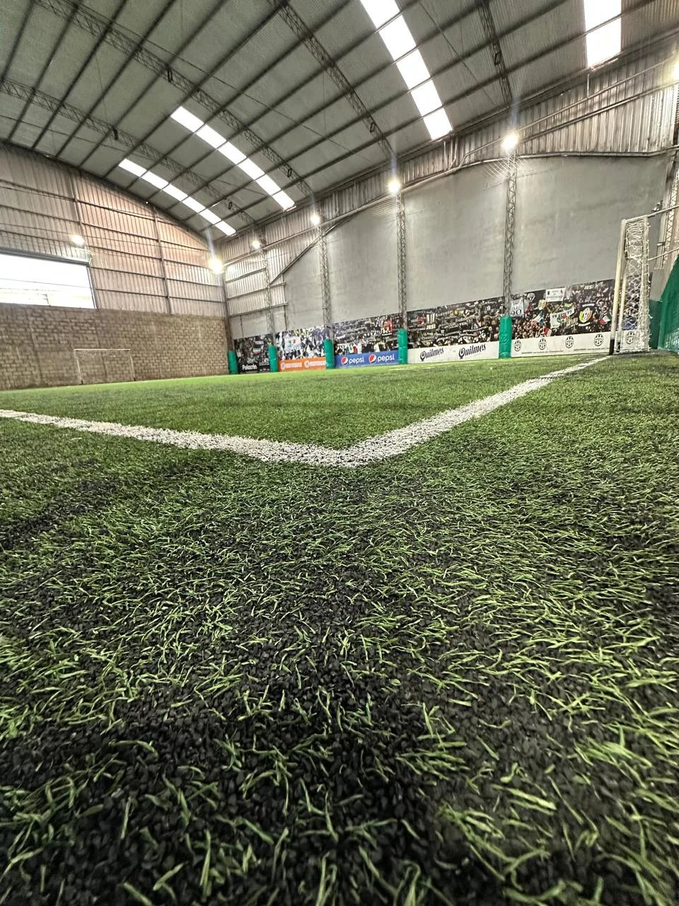 Cancha cubierta de fútbol 5